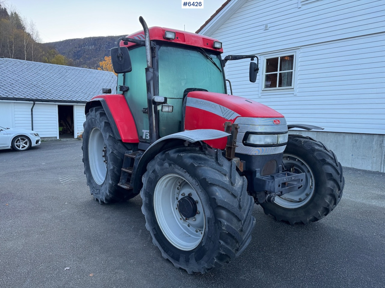 2010 McCormick MC130 Low hours! - Tractor: foto 5 2010 McCormick MC130 Low hours! - Tractor: foto 5