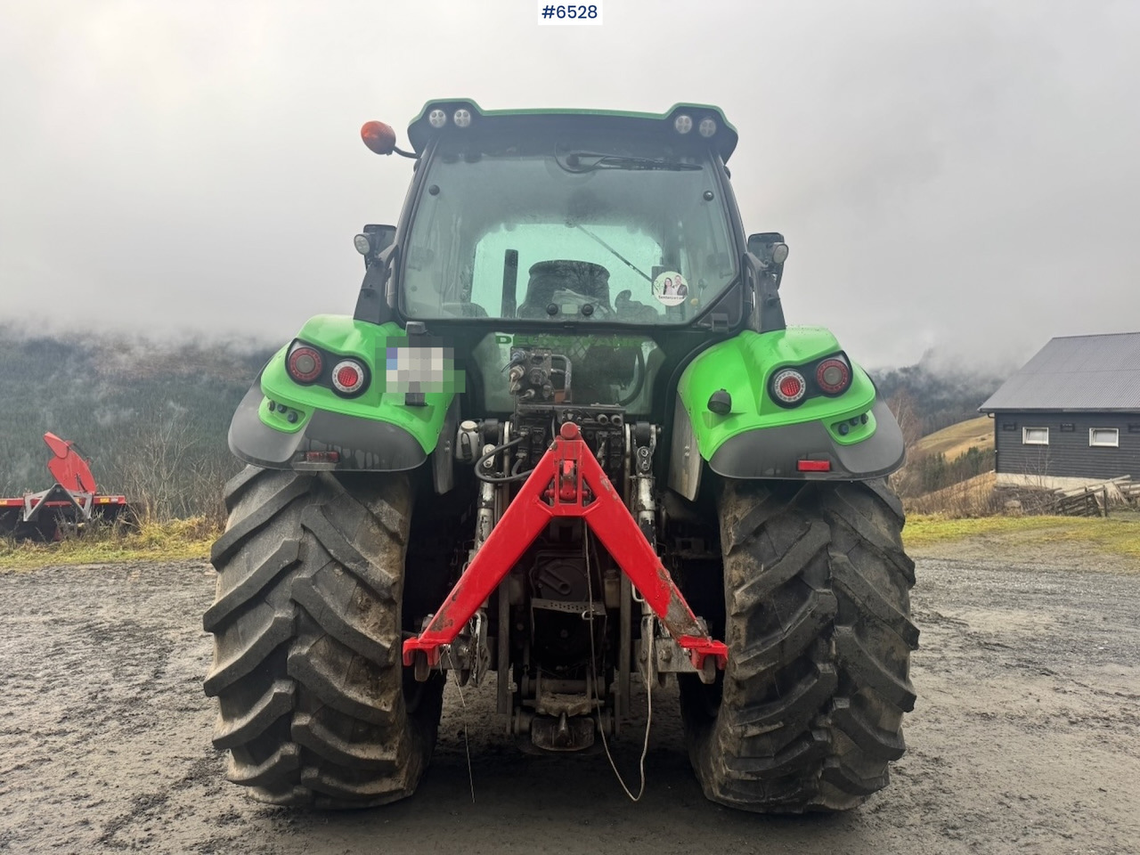 2015 Deutz-fahr 6180 Agrotron w/ Front loader and Front hydraulics. 4010 hours! - Tractor: foto 5 2015 Deutz-fahr 6180 Agrotron w/ Front loader and Front hydraulics. 4010 hours! - Tractor: foto 5