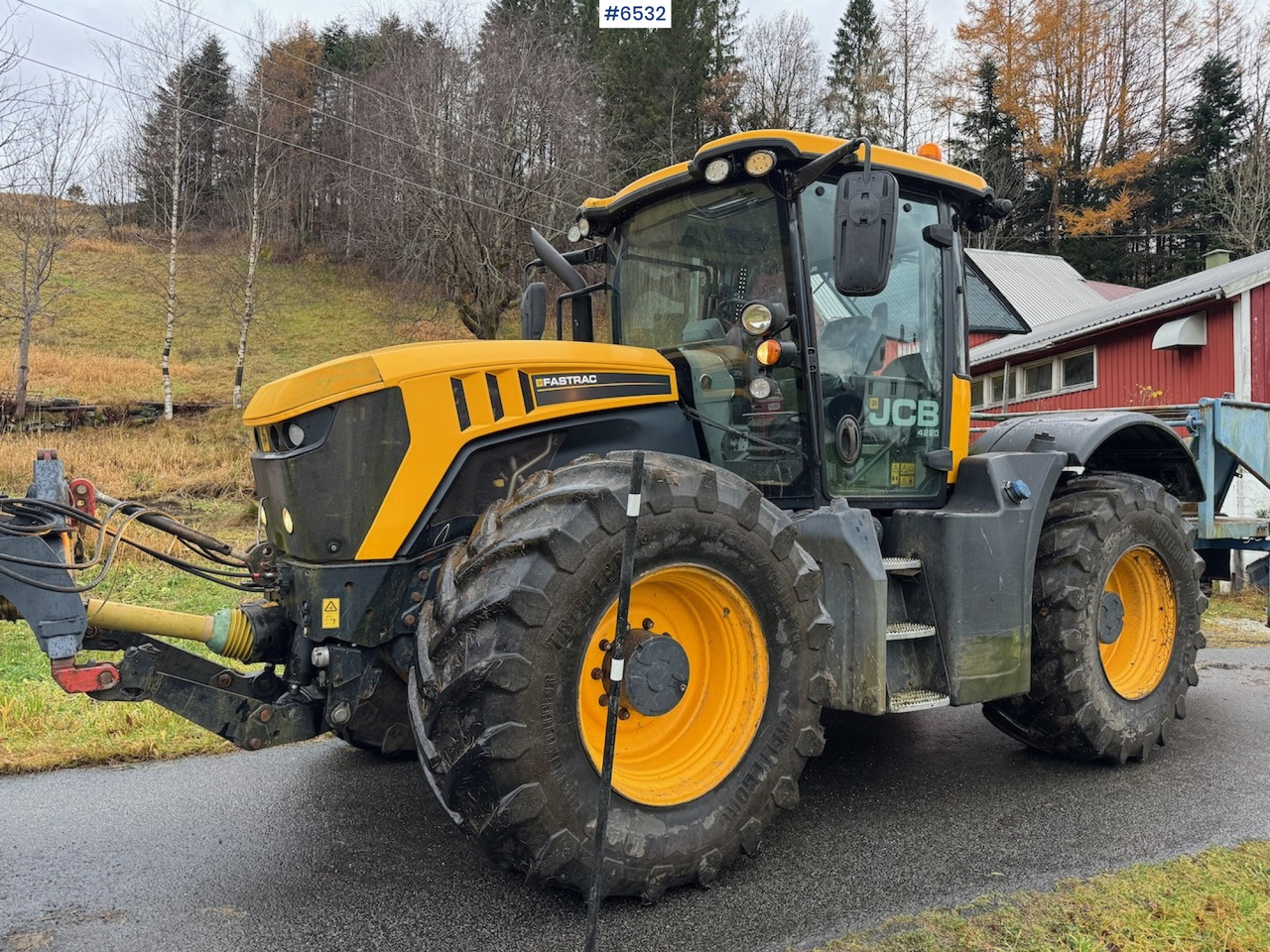 2015 JCB Fastrack 4220 w/ front hydraulics, front PTO and plow plate. Low hours! - Tractor: foto 1 2015 JCB Fastrack 4220 w/ front hydraulics, front PTO and plow plate. Low hours! - Tractor: foto 1