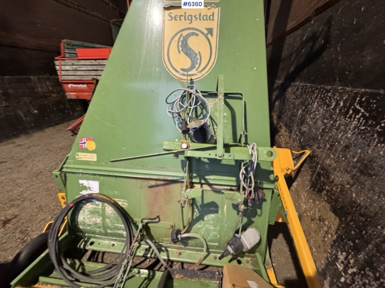 2017 Serigstad FS134 with support trailer - Maquinaria de henificación: foto 5 2017 Serigstad FS134 with support trailer - Maquinaria de henificación: foto 5