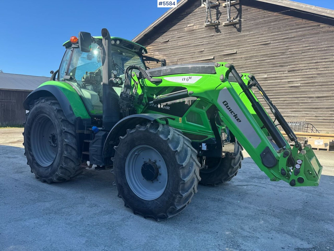 2020 Deutz-Fahr 6215 Agrotron w/ front loader & 2 sets of tires - Tractor: foto 1 2020 Deutz-Fahr 6215 Agrotron w/ front loader & 2 sets of tires - Tractor: foto 1
