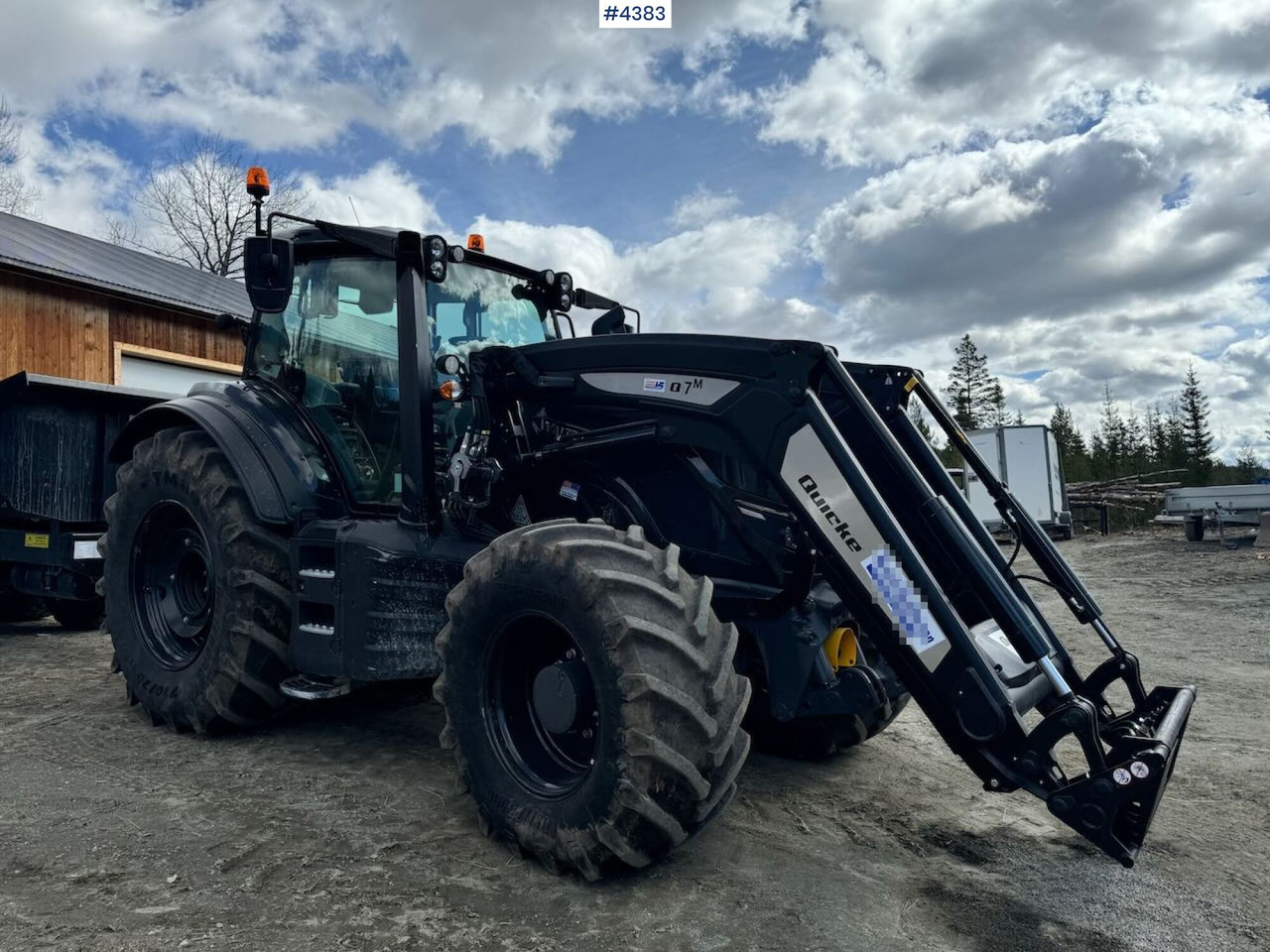 2021 Valtra T234 Versu w/ Quicke Q7 Front Loader - Tractor: foto 2 2021 Valtra T234 Versu w/ Quicke Q7 Front Loader - Tractor: foto 2