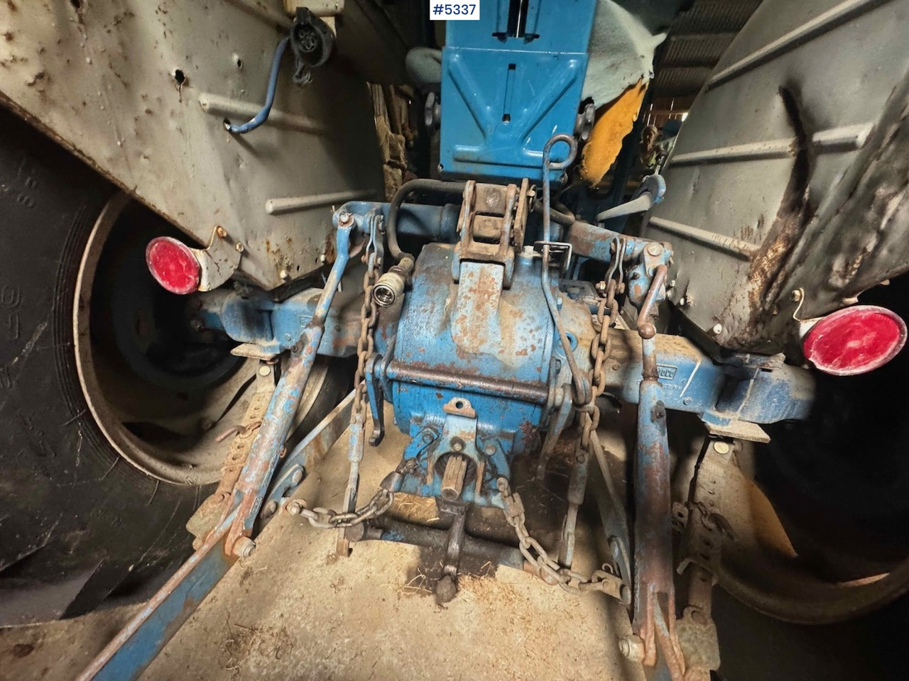 Tractor Ford 3000 traktor m/ skuffe: foto 17 Tractor Ford 3000 traktor m/ skuffe: foto 17