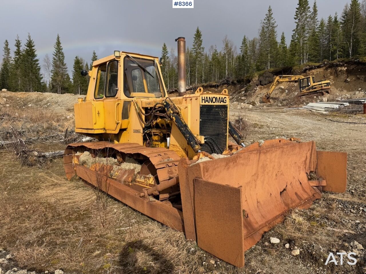 Hanomag K12DE Bulldozer – repair object - Bulldozer: foto 1 Hanomag K12DE Bulldozer – repair object - Bulldozer: foto 1