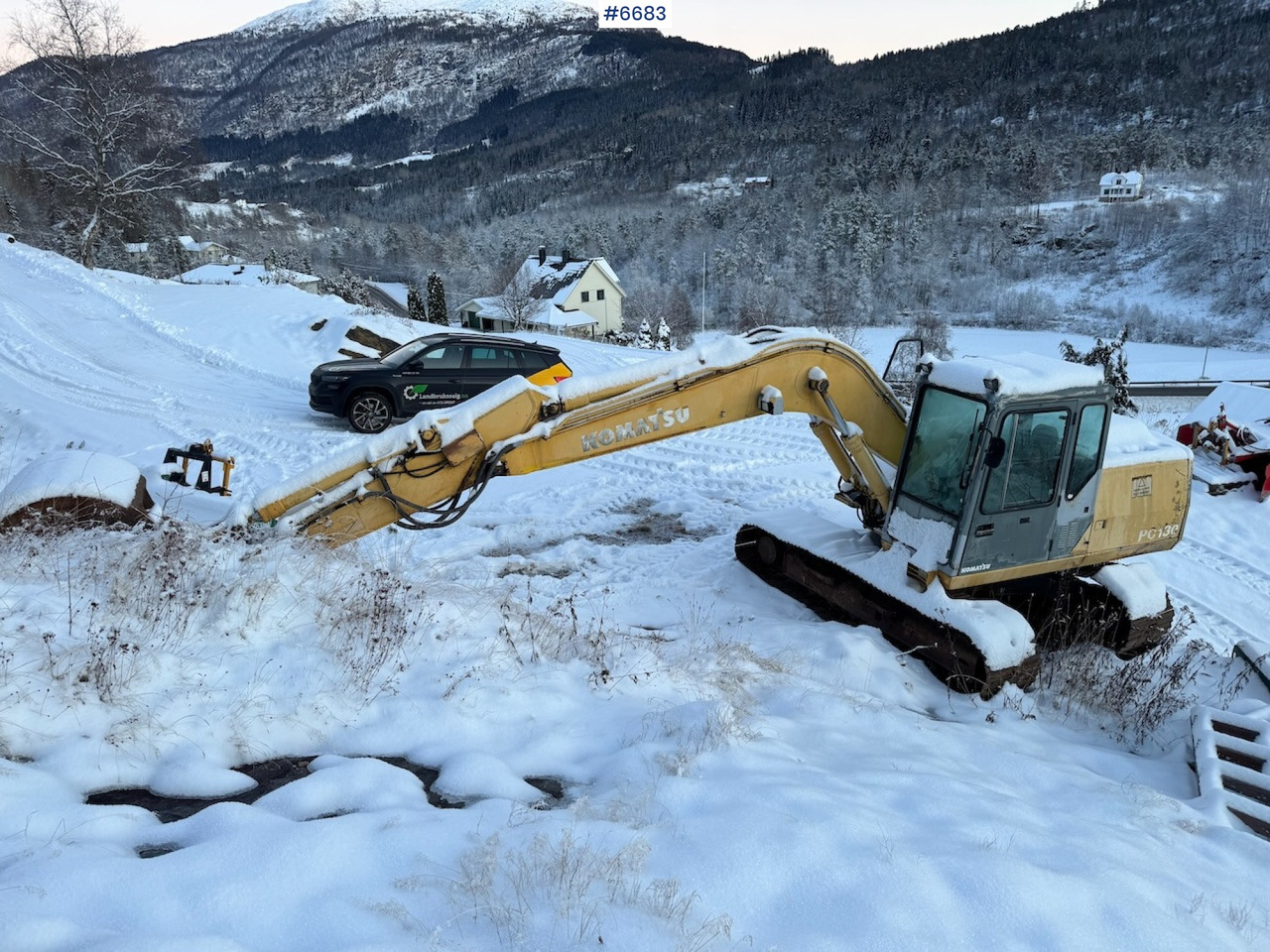 Komatsu PC 130-5K. - Excavadora: foto 1 Komatsu PC 130-5K. - Excavadora: foto 1