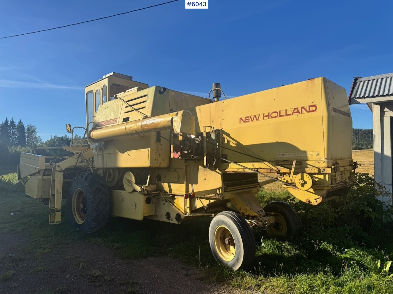 New Holland Clayson 1530 - Cosechadora de granos: foto 4 New Holland Clayson 1530 - Cosechadora de granos: foto 4