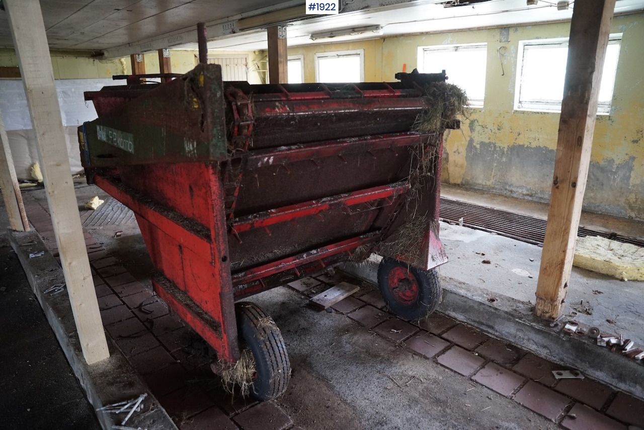 Orkel F2 Kombi Feed spreader - Maquinaria ganadera: foto 2 Orkel F2 Kombi Feed spreader - Maquinaria ganadera: foto 2