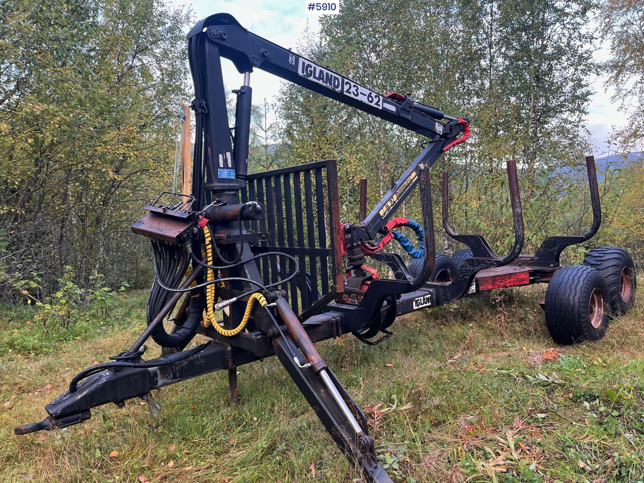 Restored Igland 23-62 timber trailer with crane! - Remolque maderero: foto 1 Restored Igland 23-62 timber trailer with crane! - Remolque maderero: foto 1
