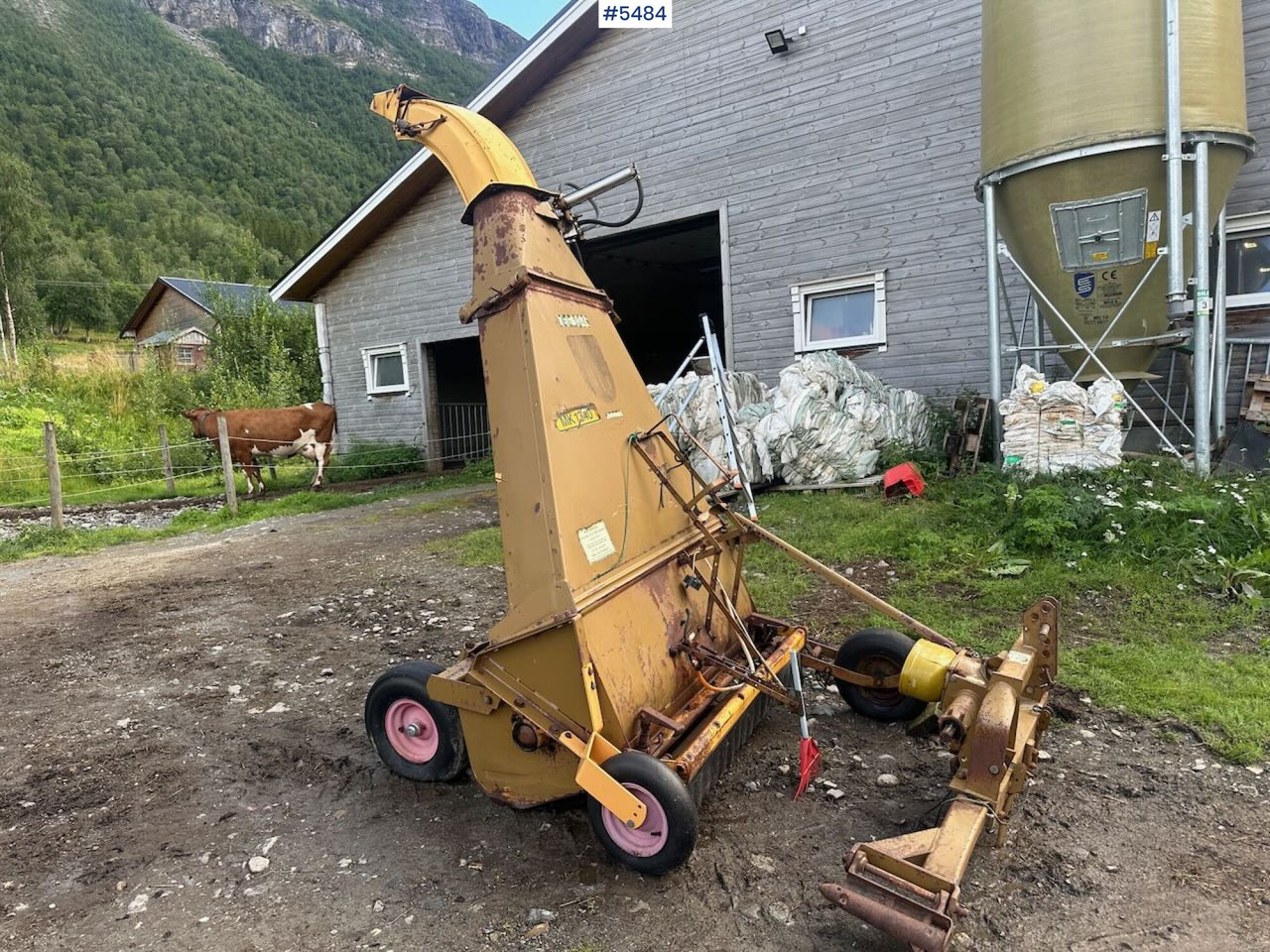 Serigstad MK 1340 Forage harvester - Maquinaria de henificación: foto 1 Serigstad MK 1340 Forage harvester - Maquinaria de henificación: foto 1
