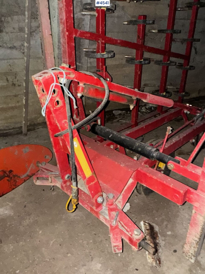 Equipo para trabajo del suelo Väderstad Harrow: foto 7