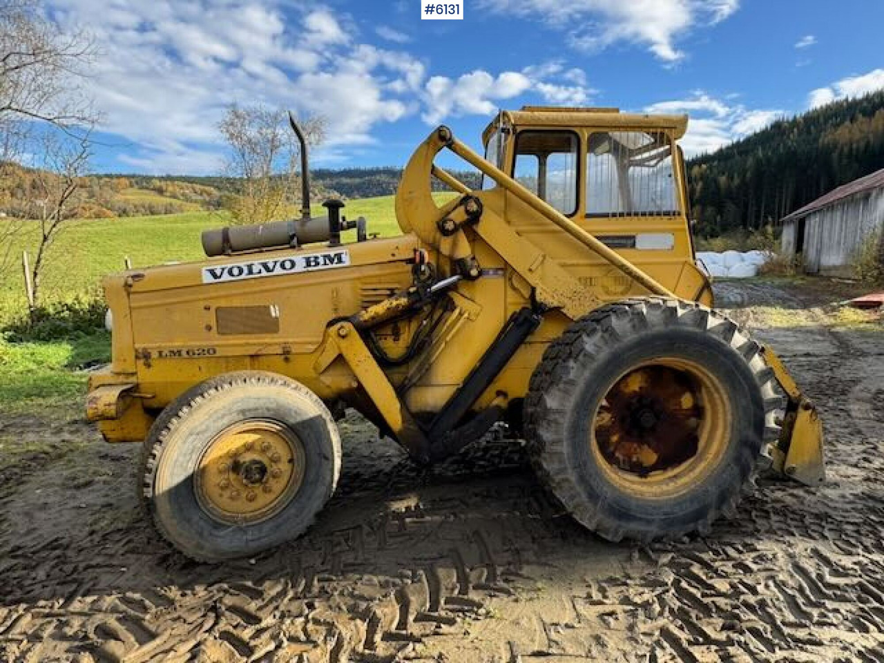 Volvo BM LM 620 rear loader with pallet forks and bucket. WATCH VIDEO! - Cargadora articulada: foto 1 Volvo BM LM 620 rear loader with pallet forks and bucket. WATCH VIDEO! - Cargadora articulada: foto 1