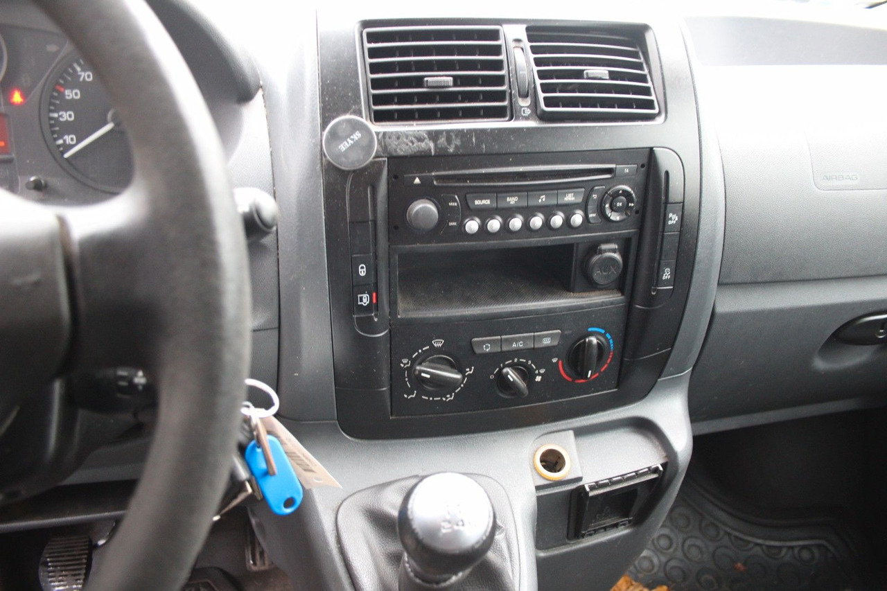 Furgoneta de pasajeros Fiat Scudo L2 H2 Multicab Klima Kamera: foto 8 Furgoneta de pasajeros Fiat Scudo L2 H2 Multicab Klima Kamera: foto 8