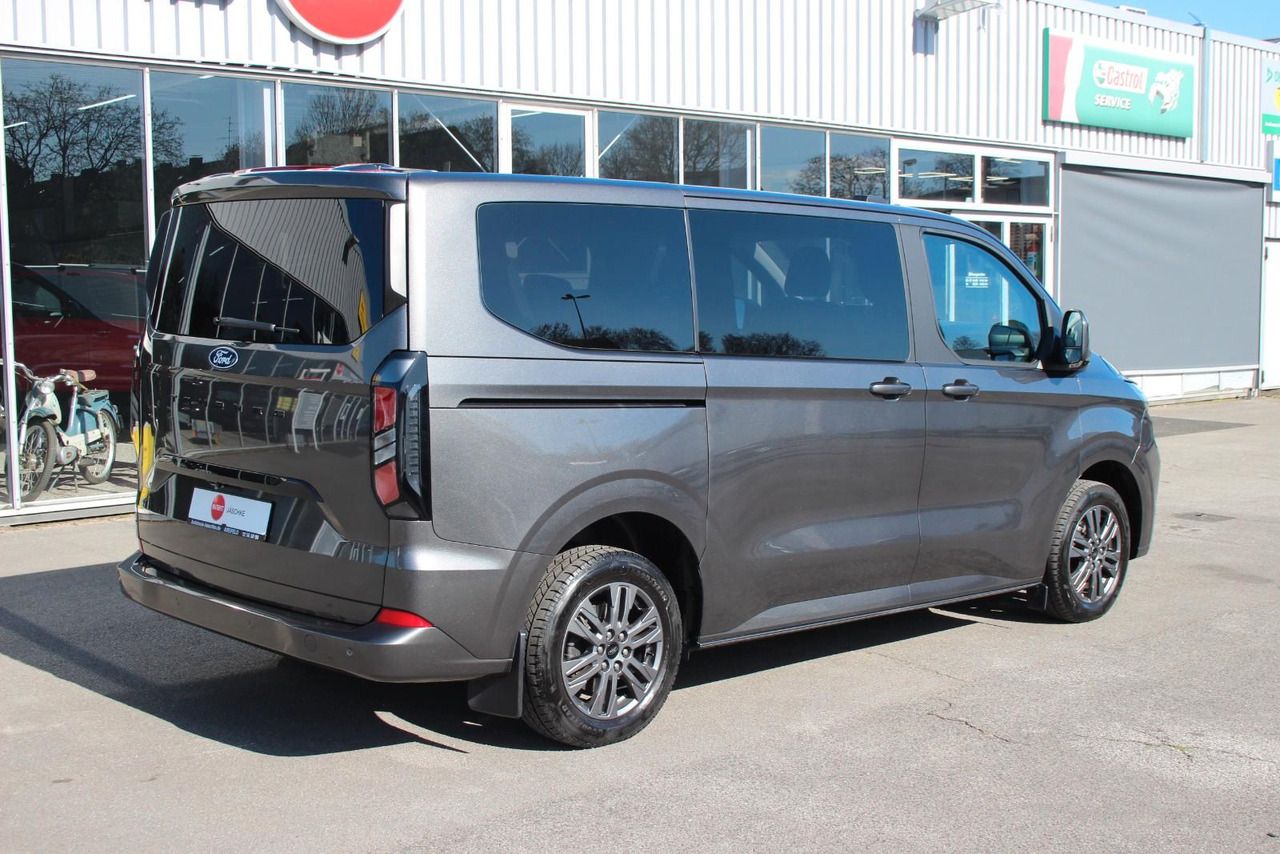 Ford Tourneo Custom 320 L1 Titanium Std Hzg ACC 360 - Furgoneta de pasajeros: foto 3 Ford Tourneo Custom 320 L1 Titanium Std Hzg ACC 360 - Furgoneta de pasajeros: foto 3