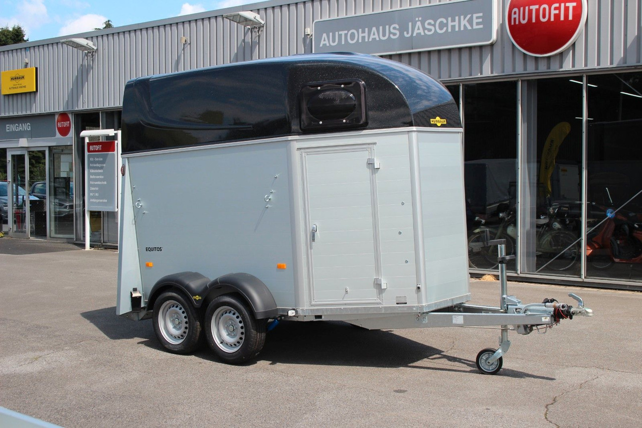 Humbaur Equitos Alu Plus 2400 Pferdeanhänger Sattelkamme - Transporte de ganado remolque: foto 1 Humbaur Equitos Alu Plus 2400 Pferdeanhänger Sattelkamme - Transporte de ganado remolque: foto 1