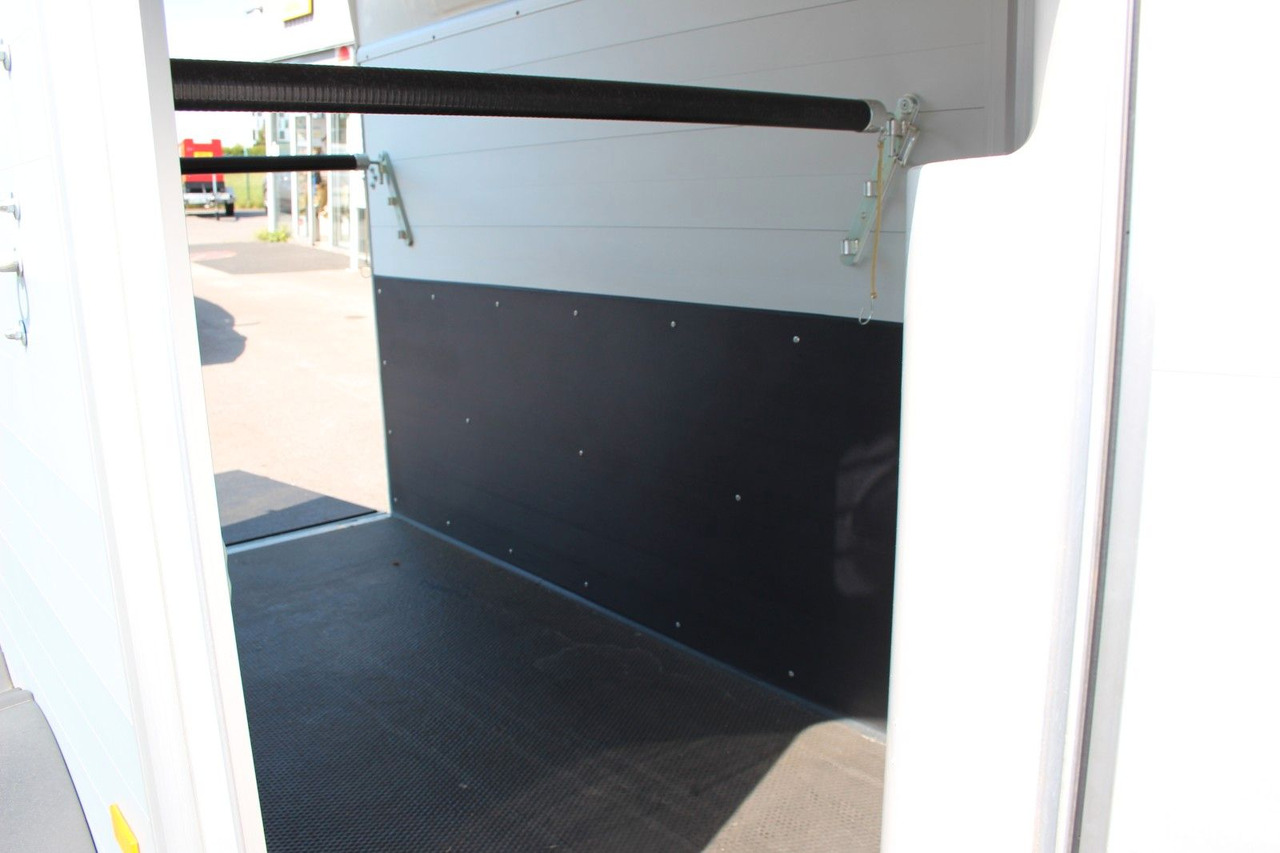 Transporte de ganado remolque Humbaur Single Alu 1600 Pferdeanhänger Sattelkammer: foto 21