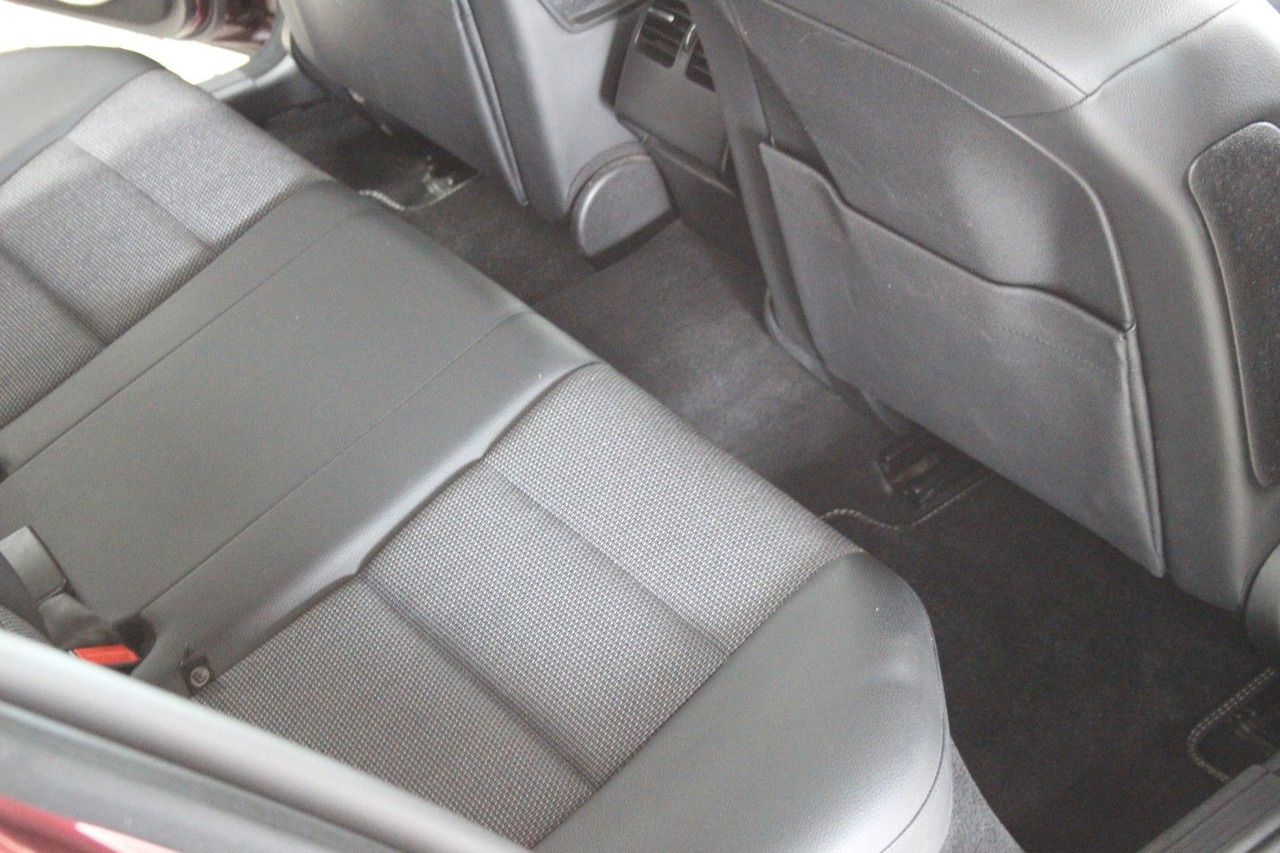 Sedan Mercedes-Benz C 230 Avantgarde Automatik sehr gepflegt! 130tKM: foto 11