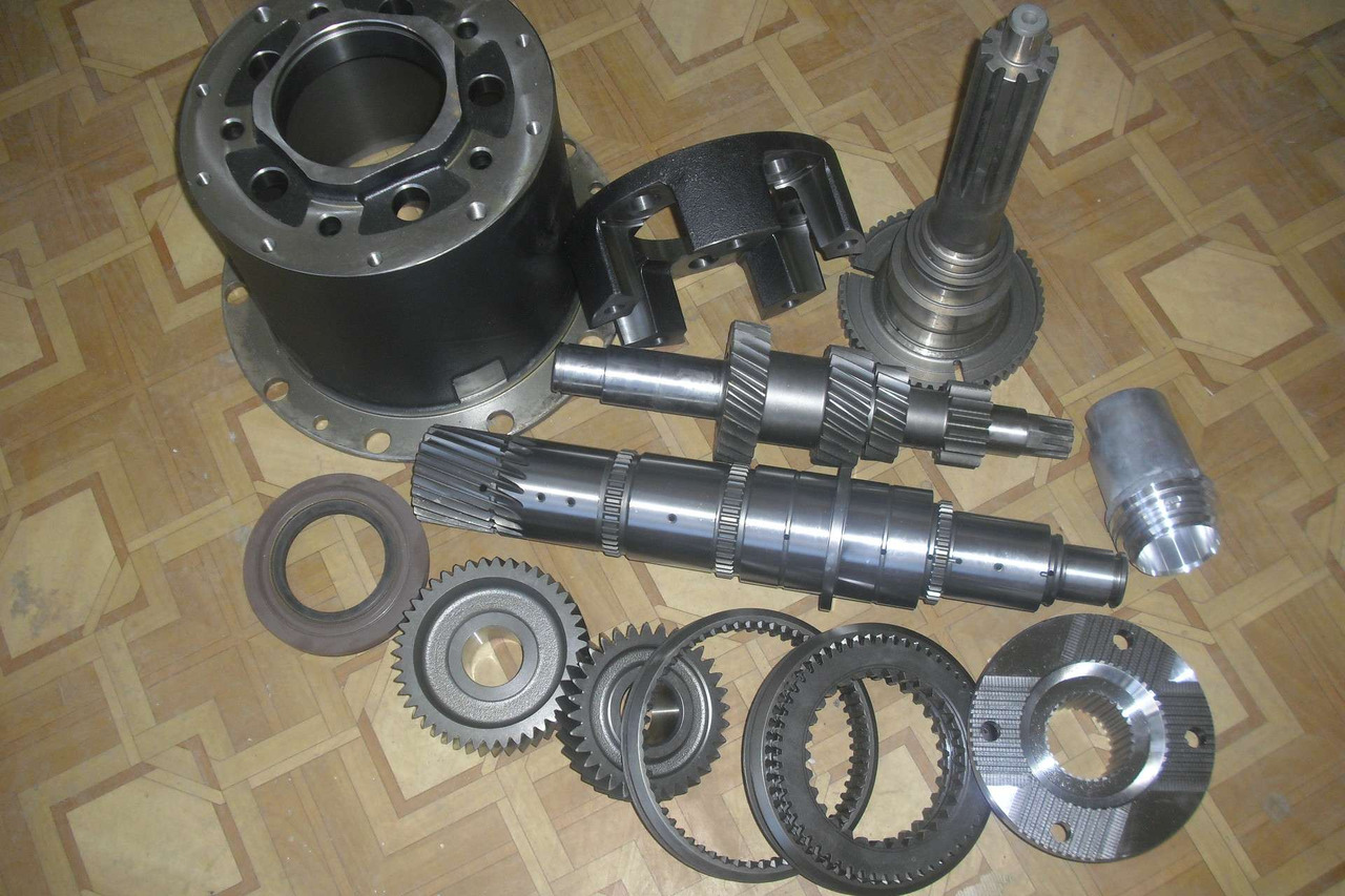 Spare parts for gearboxes Different - Caja de cambios y piezas para Camión: foto 2 Spare parts for gearboxes Different - Caja de cambios y piezas para Camión: foto 2