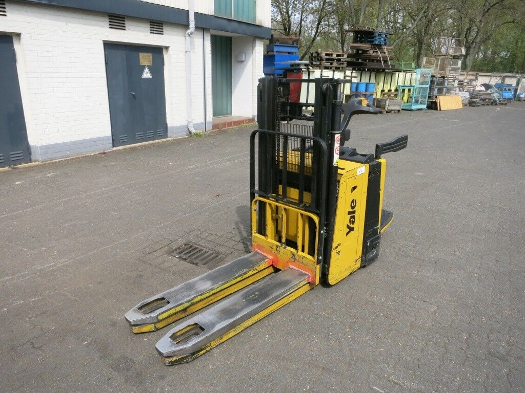 YALE MP20XD-1650 - Transpaleta: foto 4 YALE MP20XD-1650 - Transpaleta: foto 4