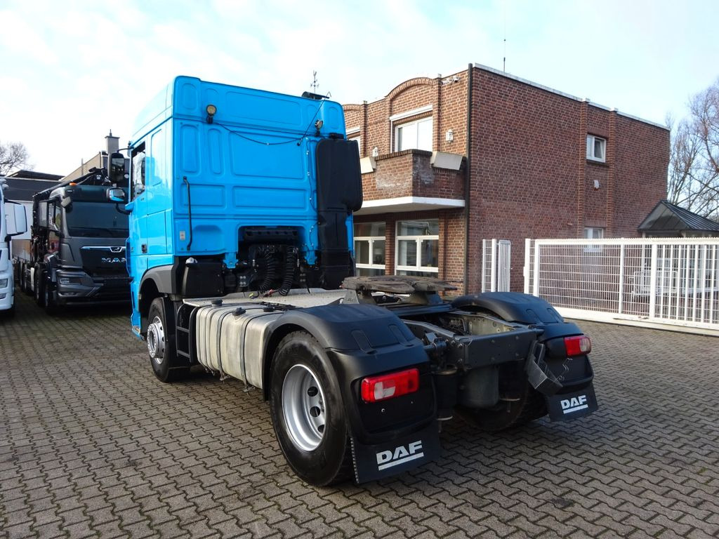 DAF XF 440 + Hydrl. Pumpe 4x2 - Cabeza tractora: foto 4 DAF XF 440 + Hydrl. Pumpe 4x2 - Cabeza tractora: foto 4