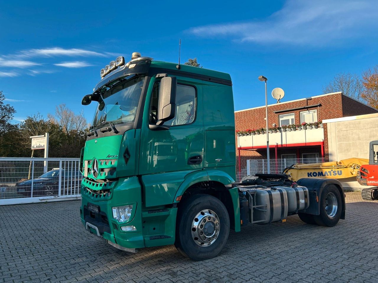 Mercedes-Benz 1845 Arocs SZM 4x4 HAD - Cabeza tractora: foto 3 Mercedes-Benz 1845 Arocs SZM 4x4 HAD - Cabeza tractora: foto 3