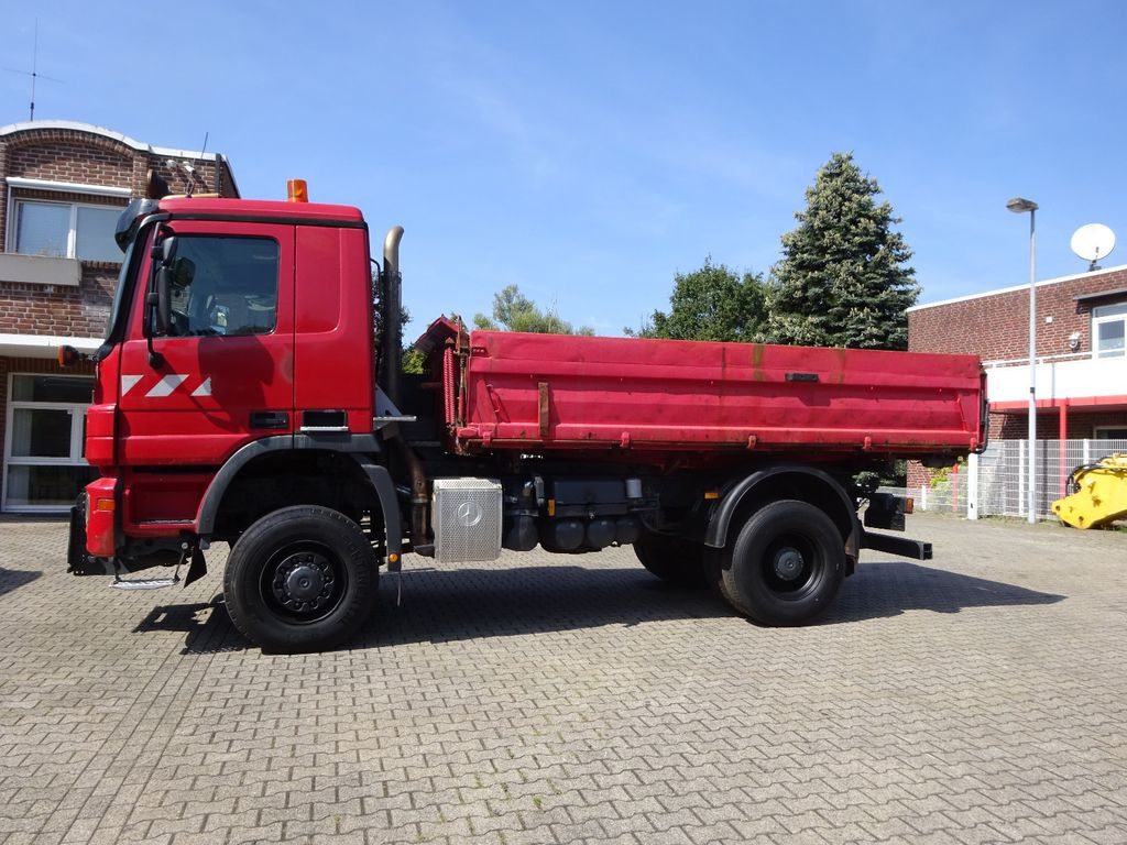 Mercedes-Benz 1832 Actros MEILLER 3Skipper4x4 mit Schneeplatte Mercedes-Benz 1832 Actros MEILLER 3Skipper4x4 mit Schneeplatte - Volquete camión: foto 2 Mercedes-Benz 1832 Actros MEILLER 3Skipper4x4 mit Schneeplatte Mercedes-Benz 1832 Actros MEILLER 3Skipper4x4 mit Schneeplatte - Volquete camión: foto 2
