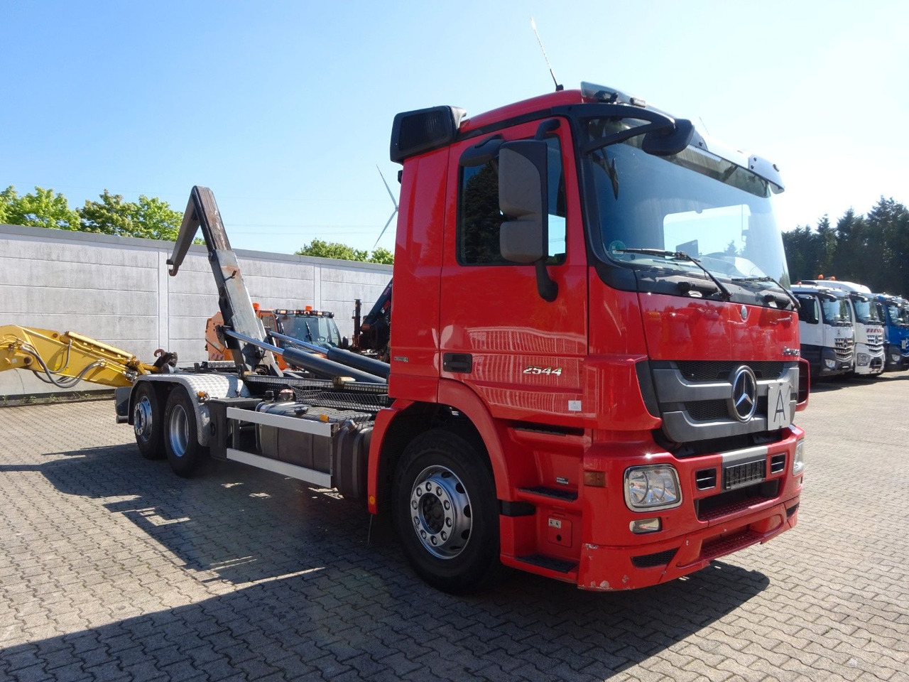 Mercedes-Benz 2544 Actros GERGEN Abroller + Lift-Lenkachse - Multibasculante camión: foto 1 Mercedes-Benz 2544 Actros GERGEN Abroller + Lift-Lenkachse - Multibasculante camión: foto 1