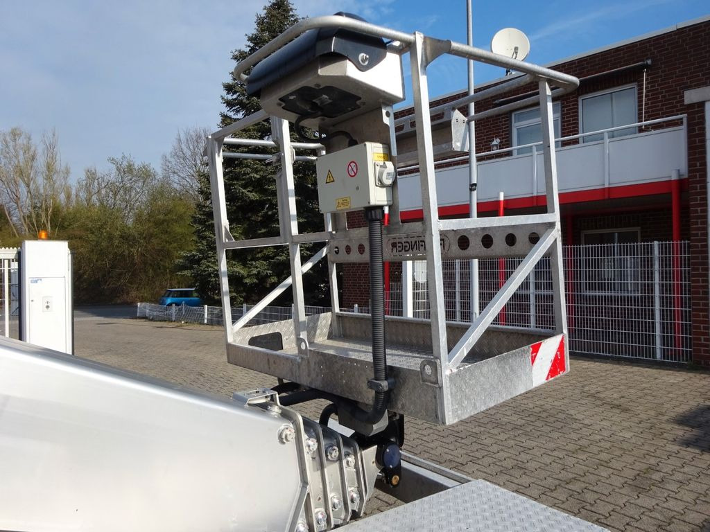 Camión con plataforma elevadora, Vehículo comercial ligero Nissan CABSTAR 35.13 PALFINGER Steiger P260B 26 Meter: foto 11