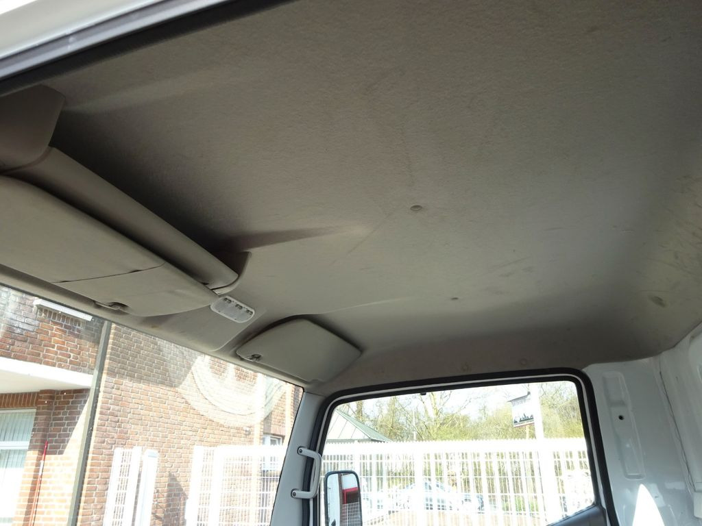 Camión con plataforma elevadora, Vehículo comercial ligero Nissan CABSTAR 35.13 PALFINGER Steiger P260B 26 Meter: foto 15