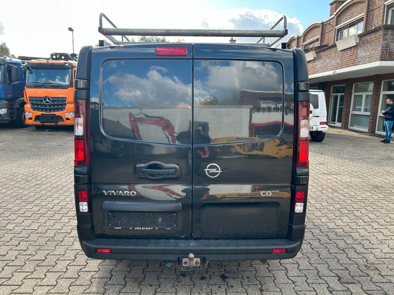 Opel Vivaro CDTI Kastenwagen 4x2 - Furgoneta pequeña: foto 4 Opel Vivaro CDTI Kastenwagen 4x2 - Furgoneta pequeña: foto 4