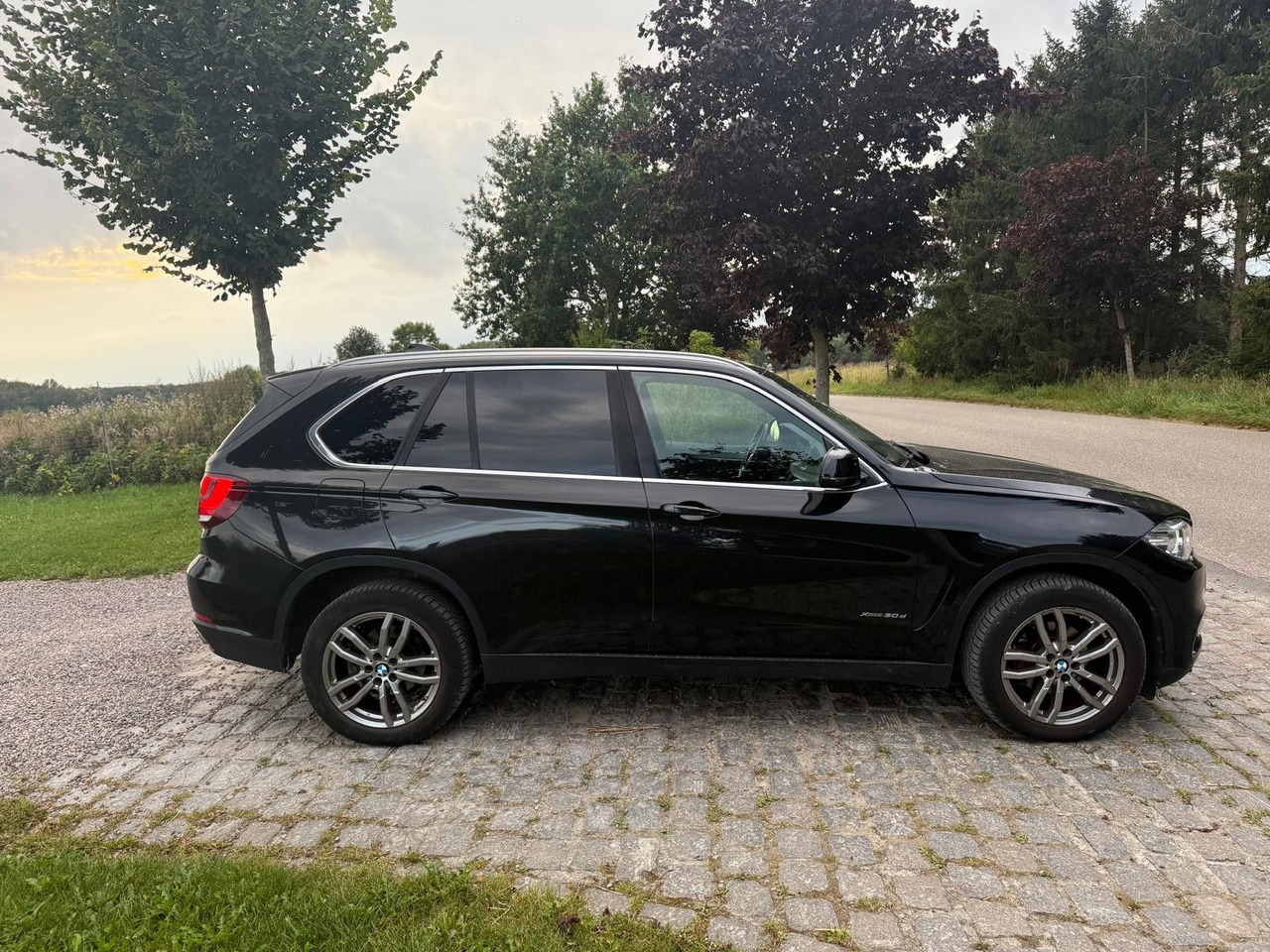 BMW X5 Baureihe X5 xDrive 30 d *21 000€ netto - SUV/ Todoterreno: foto 2 BMW X5 Baureihe X5 xDrive 30 d *21 000€ netto - SUV/ Todoterreno: foto 2