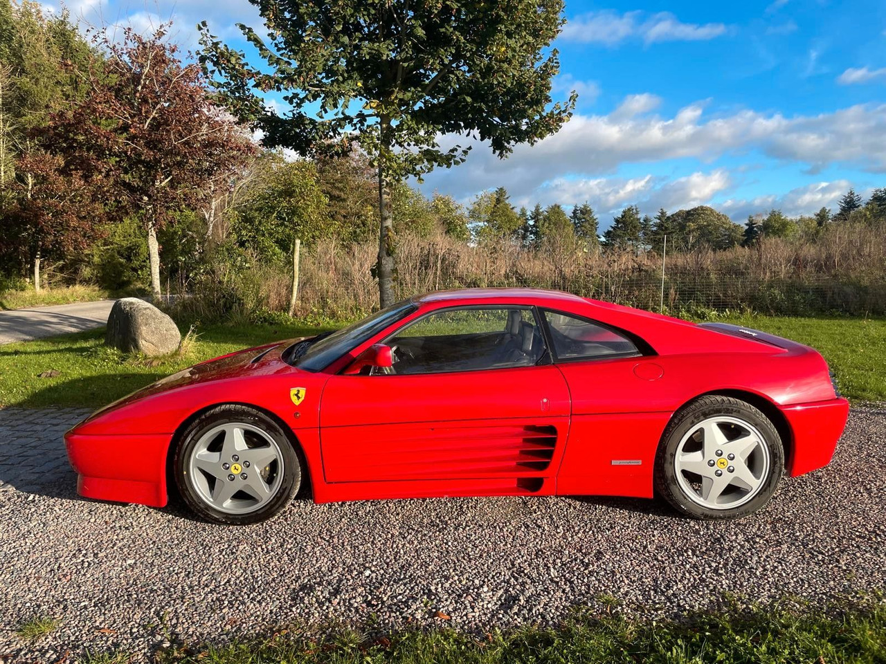 Ferrari 348 TB - Coupé: foto 2 Ferrari 348 TB - Coupé: foto 2