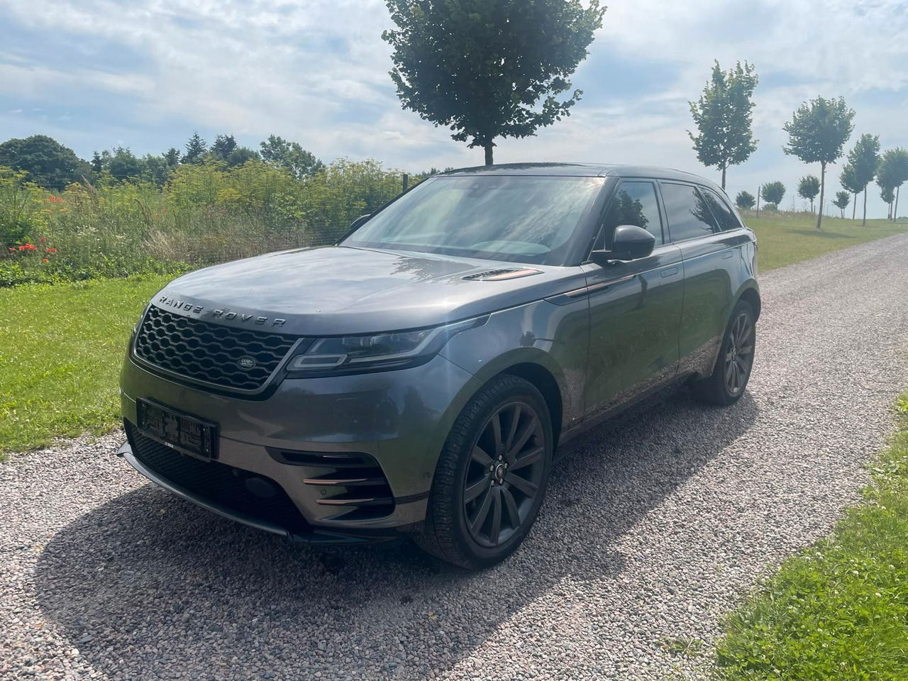 Land Rover Range Rover Velar R-Dynamic 3.0D 4WD Land Rover Velar R-Dynamic 3.0D 4WD *LKW zullasung: 2 sitze - SUV/ Todoterreno: foto 1 Land Rover Range Rover Velar R-Dynamic 3.0D 4WD Land Rover Velar R-Dynamic 3.0D 4WD *LKW zullasung: 2 sitze - SUV/ Todoterreno: foto 1