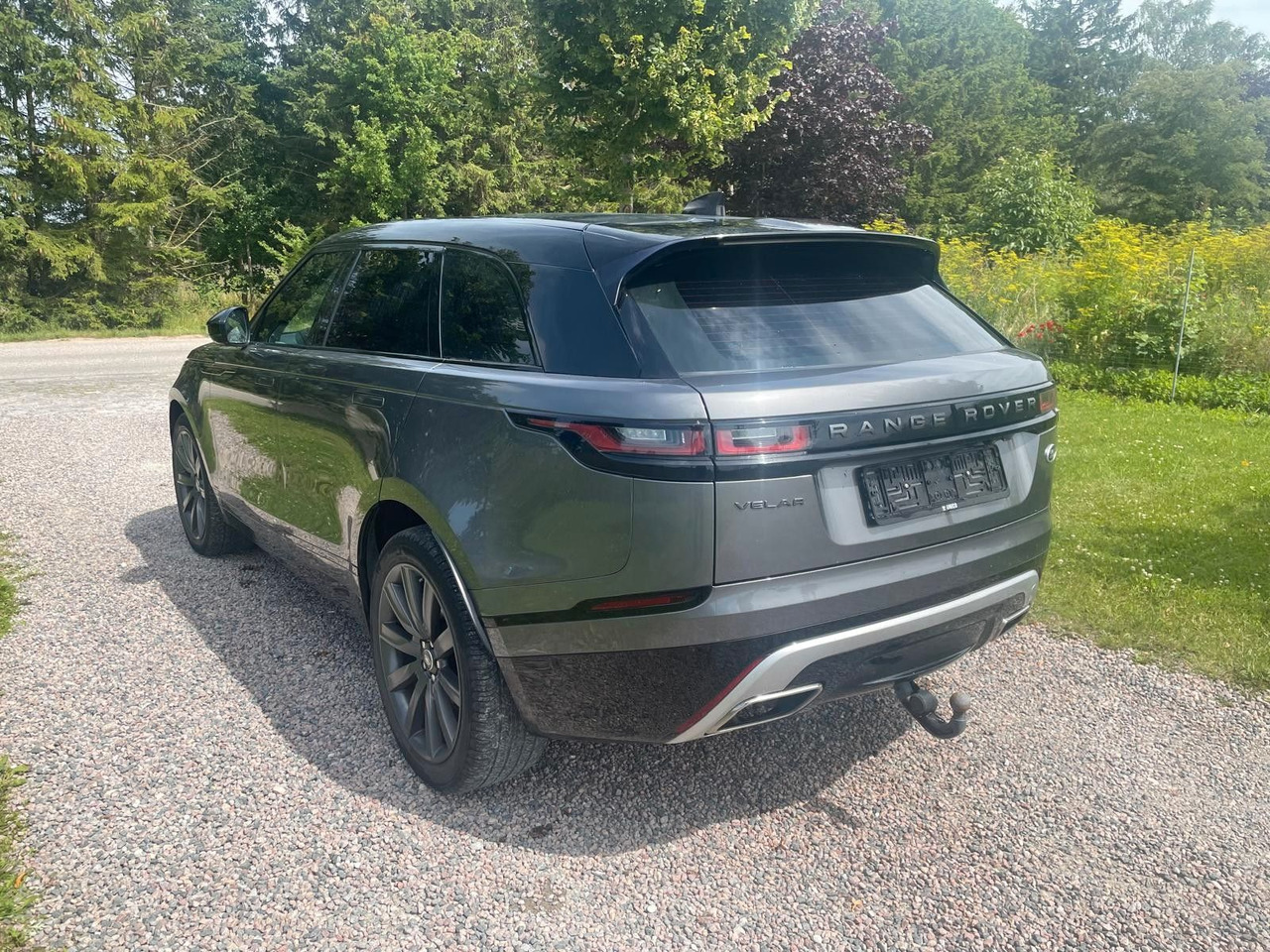 Land Rover Range Rover Velar R-Dynamic 3.0D 4WD Land Rover Velar R-Dynamic 3.0D 4WD *LKW zullasung: 2 sitze - SUV/ Todoterreno: foto 4 Land Rover Range Rover Velar R-Dynamic 3.0D 4WD Land Rover Velar R-Dynamic 3.0D 4WD *LKW zullasung: 2 sitze - SUV/ Todoterreno: foto 4