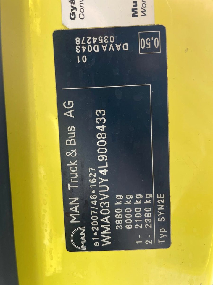 Ambulancia MAN TGE 4.180 Ambulance * 29 400 € netto *RESERVED: foto 24