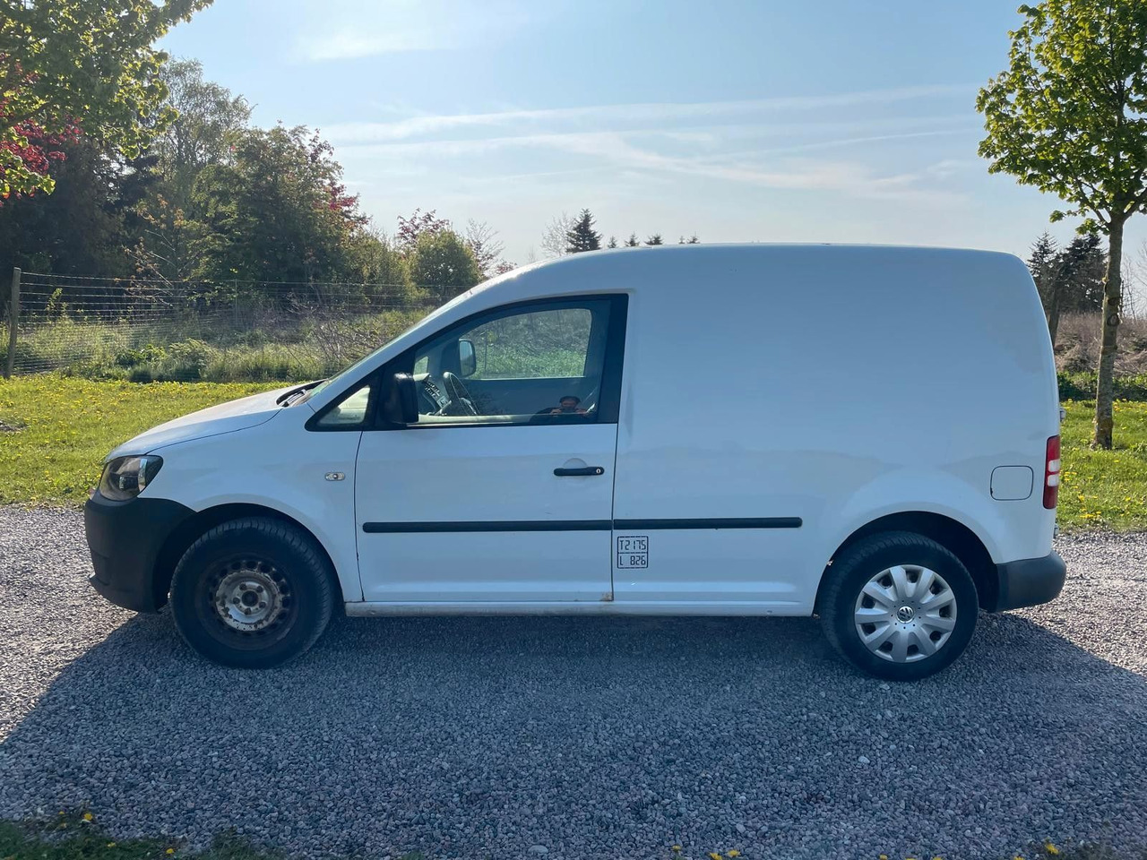 Volkswagen Caddy Kasten Kombi BMT 1.6 TDI - Coche: foto 2 Volkswagen Caddy Kasten Kombi BMT 1.6 TDI - Coche: foto 2