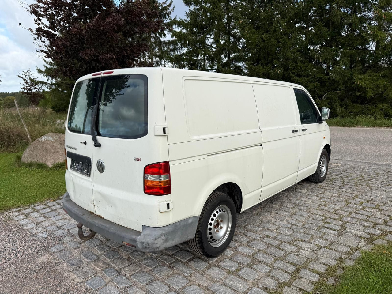 Volkswagen T5 Transporter 2.5 TDI Kasten lang - Furgoneta pequeña: foto 4 Volkswagen T5 Transporter 2.5 TDI Kasten lang - Furgoneta pequeña: foto 4