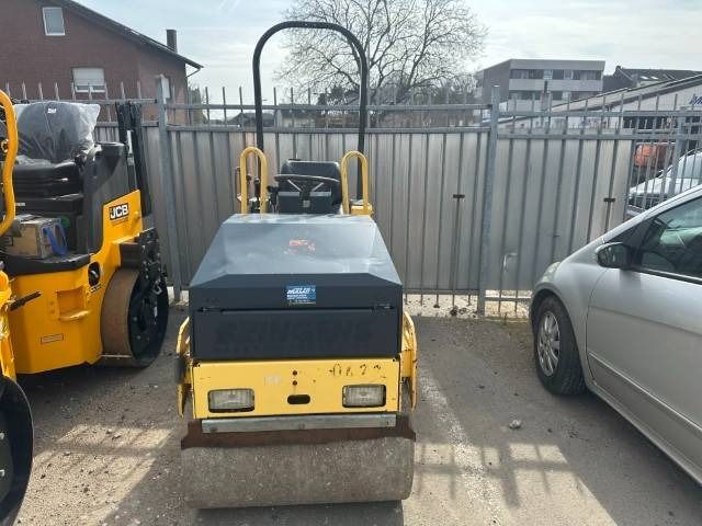 Bomag BW 90 AD-2 Walze / 8.750 EUR - Rodillo: foto 2 Bomag BW 90 AD-2 Walze / 8.750 EUR - Rodillo: foto 2