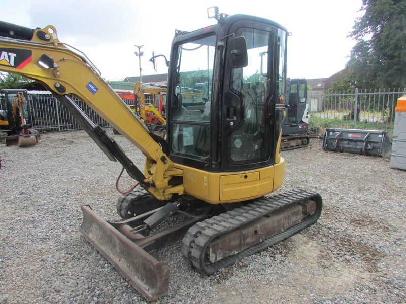 Cat 303.5 D CR Minibagger 21.500 EUR - Miniexcavadora: foto 2 Cat 303.5 D CR Minibagger 21.500 EUR - Miniexcavadora: foto 2