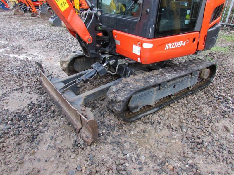 Kubota KX 019-4 Minibagger 19.500 EUR - Miniexcavadora: foto 2 Kubota KX 019-4 Minibagger 19.500 EUR - Miniexcavadora: foto 2