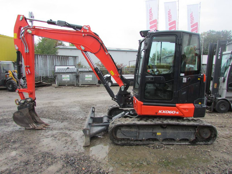 Kubota KX 060-5 Minibagger 48.000 EUR - Miniexcavadora: foto 1 Kubota KX 060-5 Minibagger 48.000 EUR - Miniexcavadora: foto 1