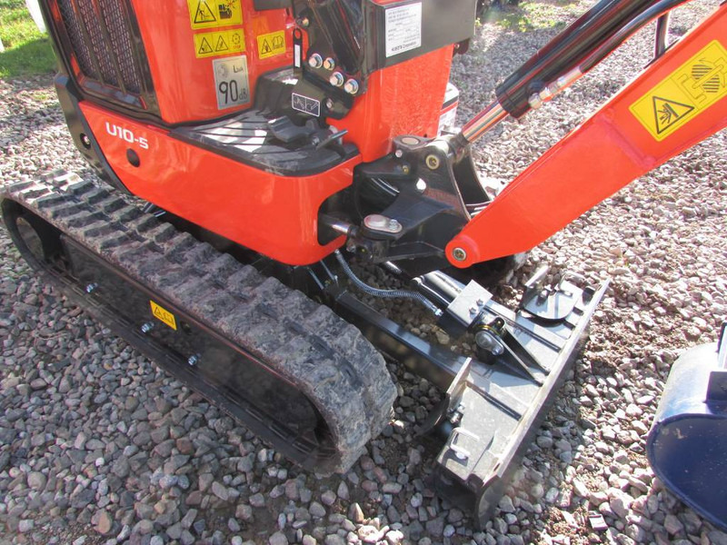 Kubota U 10-5 Side Lever Minibagger 21.500 EUR - Miniexcavadora: foto 5 Kubota U 10-5 Side Lever Minibagger 21.500 EUR - Miniexcavadora: foto 5