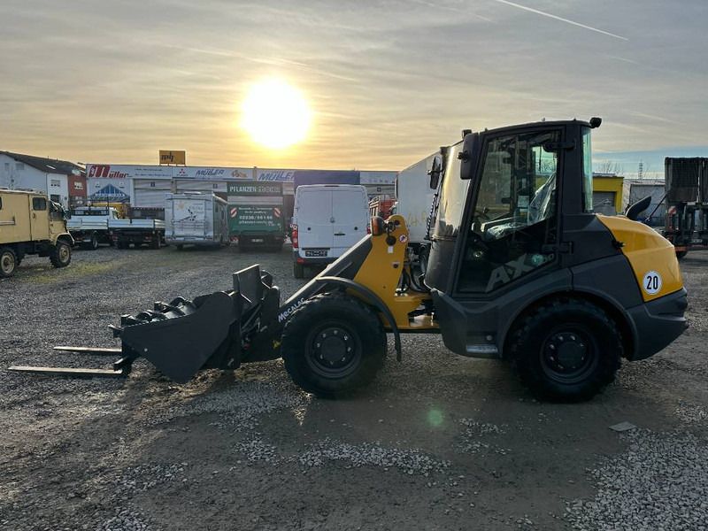 Mecalac AX 700 - Cargadora de ruedas: foto 1 Mecalac AX 700 - Cargadora de ruedas: foto 1