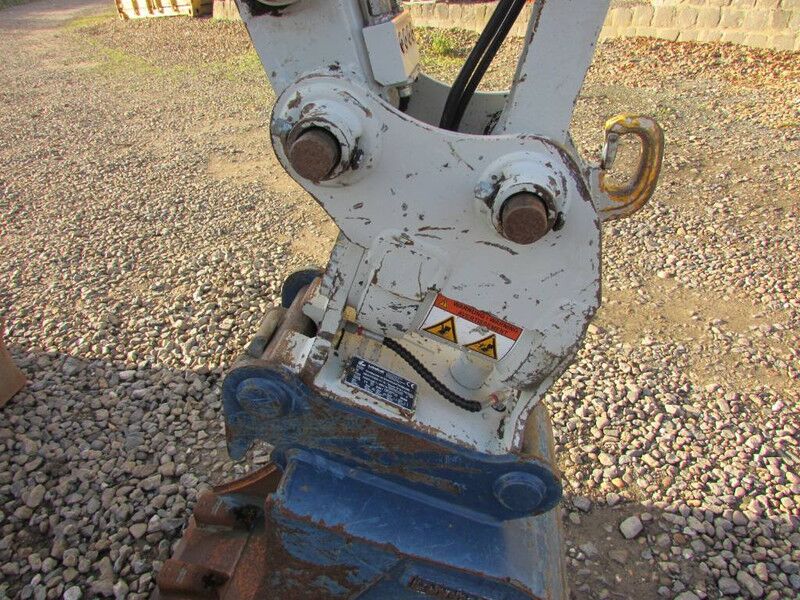 Takeuchi TB 225 V3 Minibagger 30.500 EUR - Miniexcavadora: foto 3 Takeuchi TB 225 V3 Minibagger 30.500 EUR - Miniexcavadora: foto 3