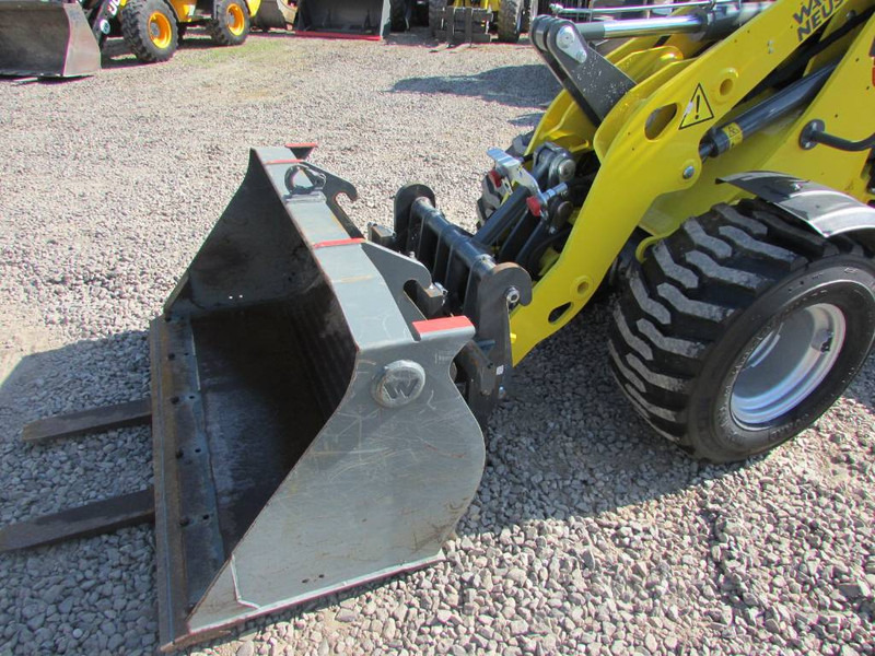 WACKER NEUSON WL 32 Radlader / 39.000 EUR - Cargadora de ruedas: foto 3 WACKER NEUSON WL 32 Radlader / 39.000 EUR - Cargadora de ruedas: foto 3