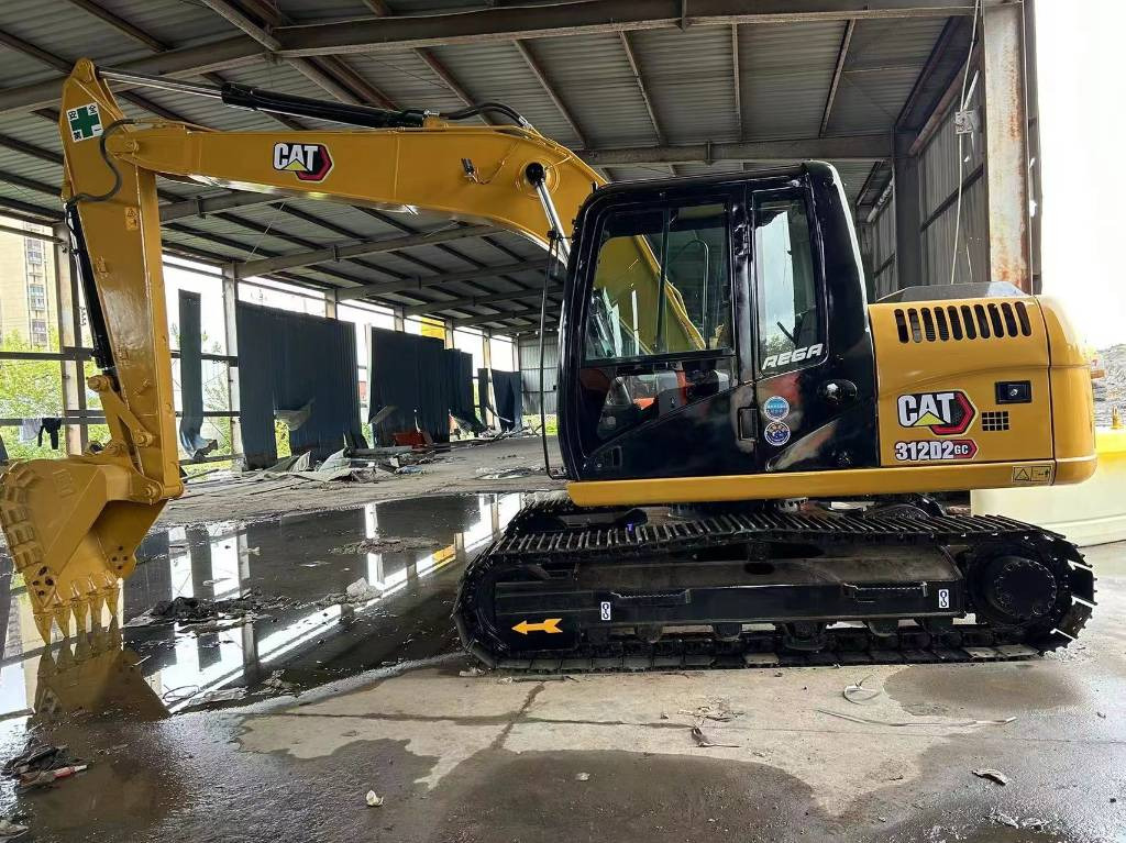 CAT 312D2GC - Excavadora de cadenas: foto 1 CAT 312D2GC - Excavadora de cadenas: foto 1