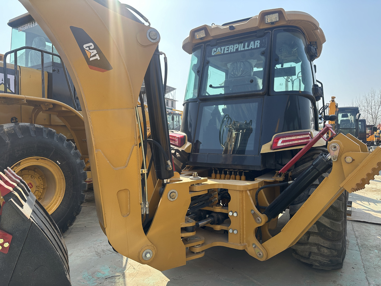 Leasing financiero de CATERPILLAR 420F leasing CATERPILLAR 420F: foto 8 Leasing financiero de CATERPILLAR 420F leasing CATERPILLAR 420F: foto 8
