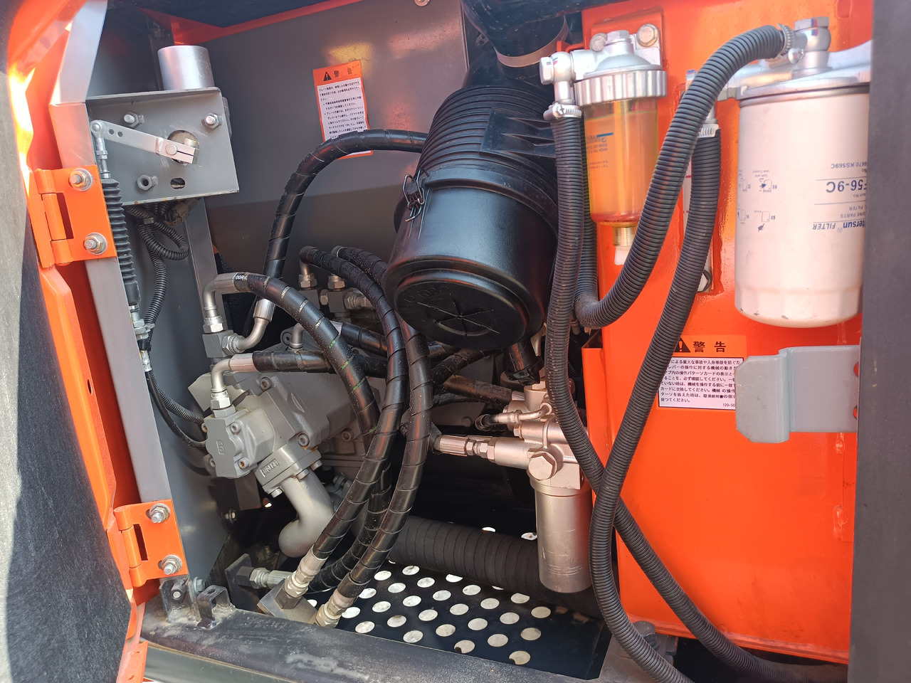 HITACHI ZX75 - Excavadora de cadenas: foto 3 HITACHI ZX75 - Excavadora de cadenas: foto 3