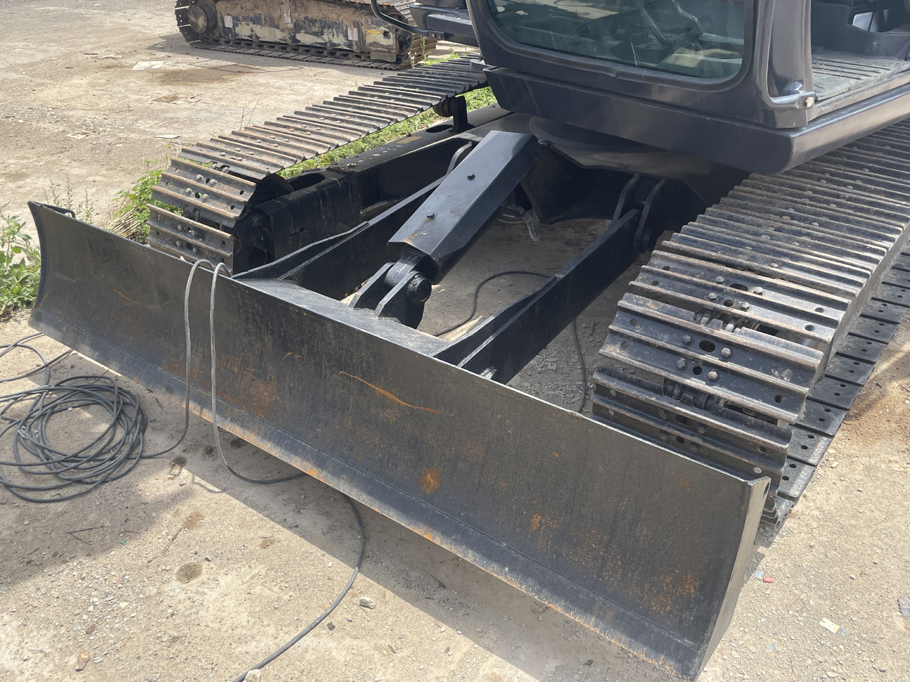 Excavadora de cadenas Hitachi ZX 70: foto 8