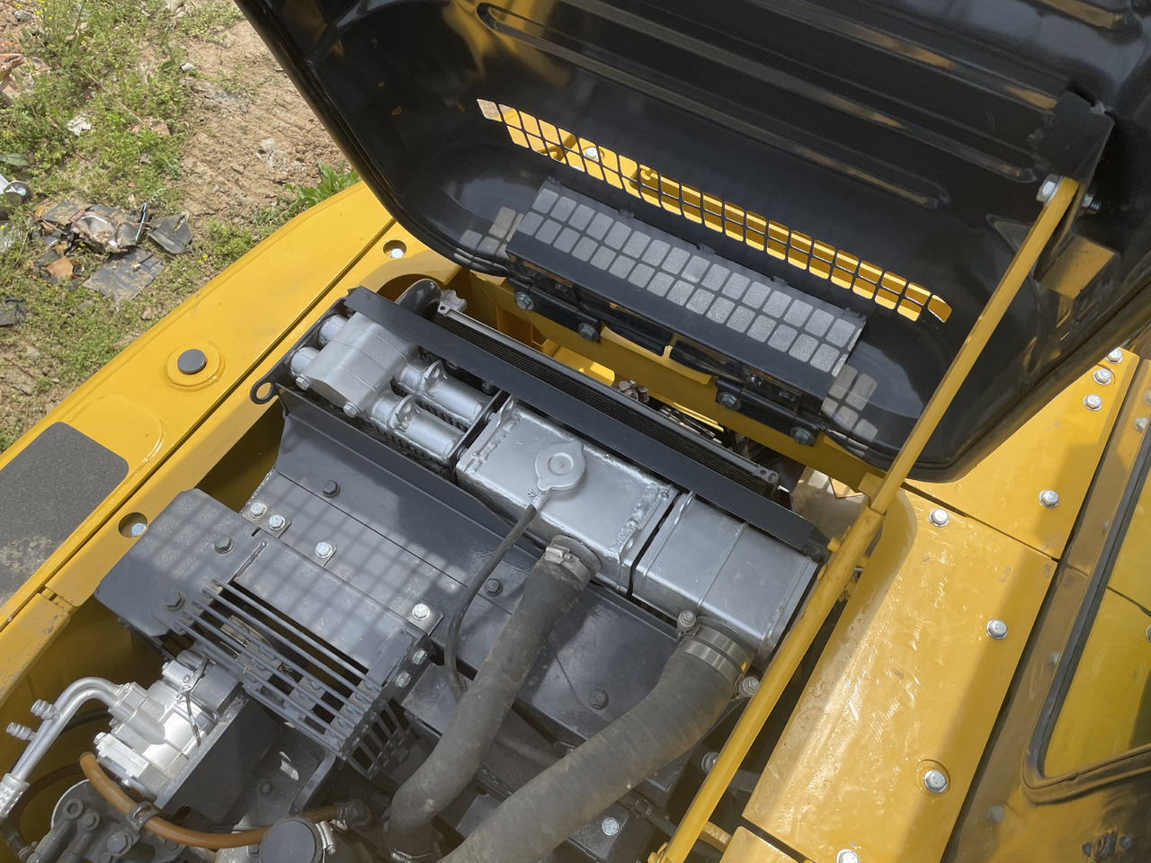 KOMATSU PC 130-7 - Miniexcavadora: foto 5 KOMATSU PC 130-7 - Miniexcavadora: foto 5