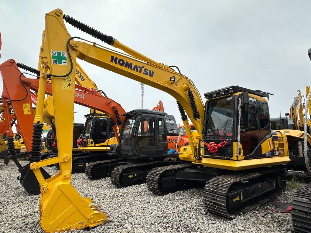 Komatsu PC 130 - Miniexcavadora: foto 4 Komatsu PC 130 - Miniexcavadora: foto 4